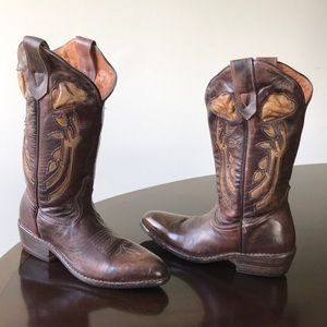 Oak tree rustic brown embroidered 6M western boots